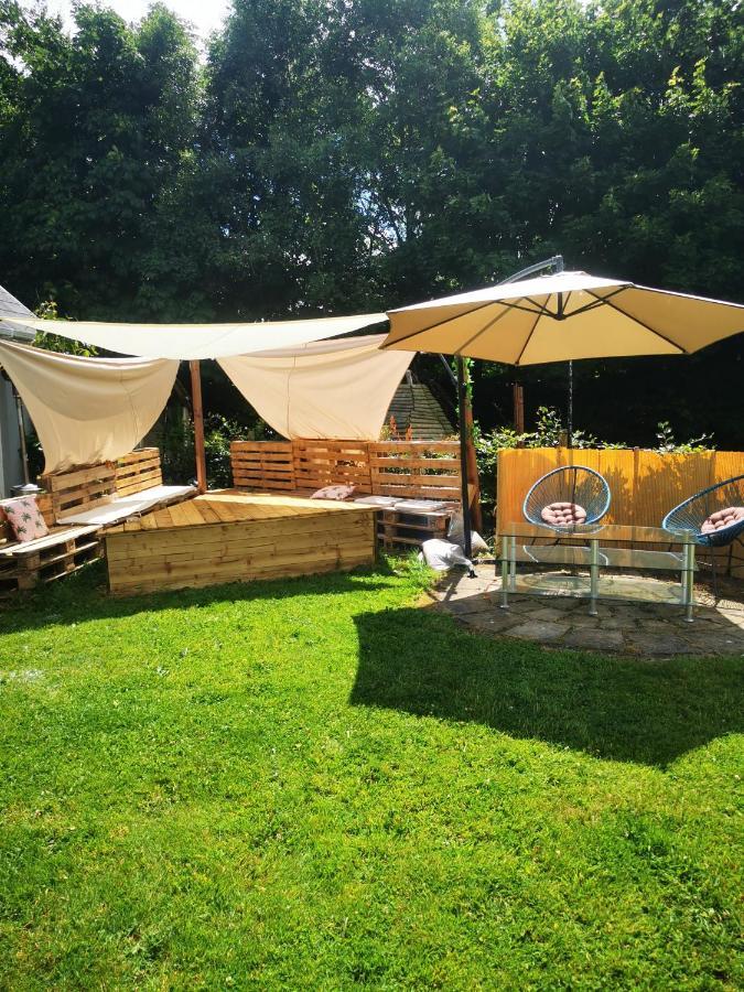 Self Catering Guesthouse Suite With Hot Tub Option พอร์ตลอยส์ ภายนอก รูปภาพ